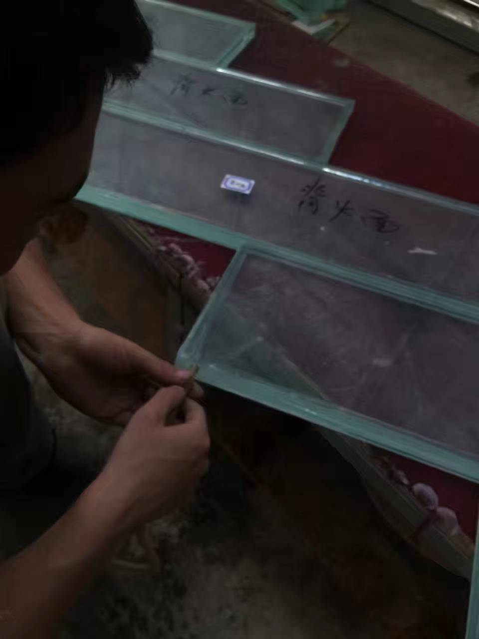 ��������